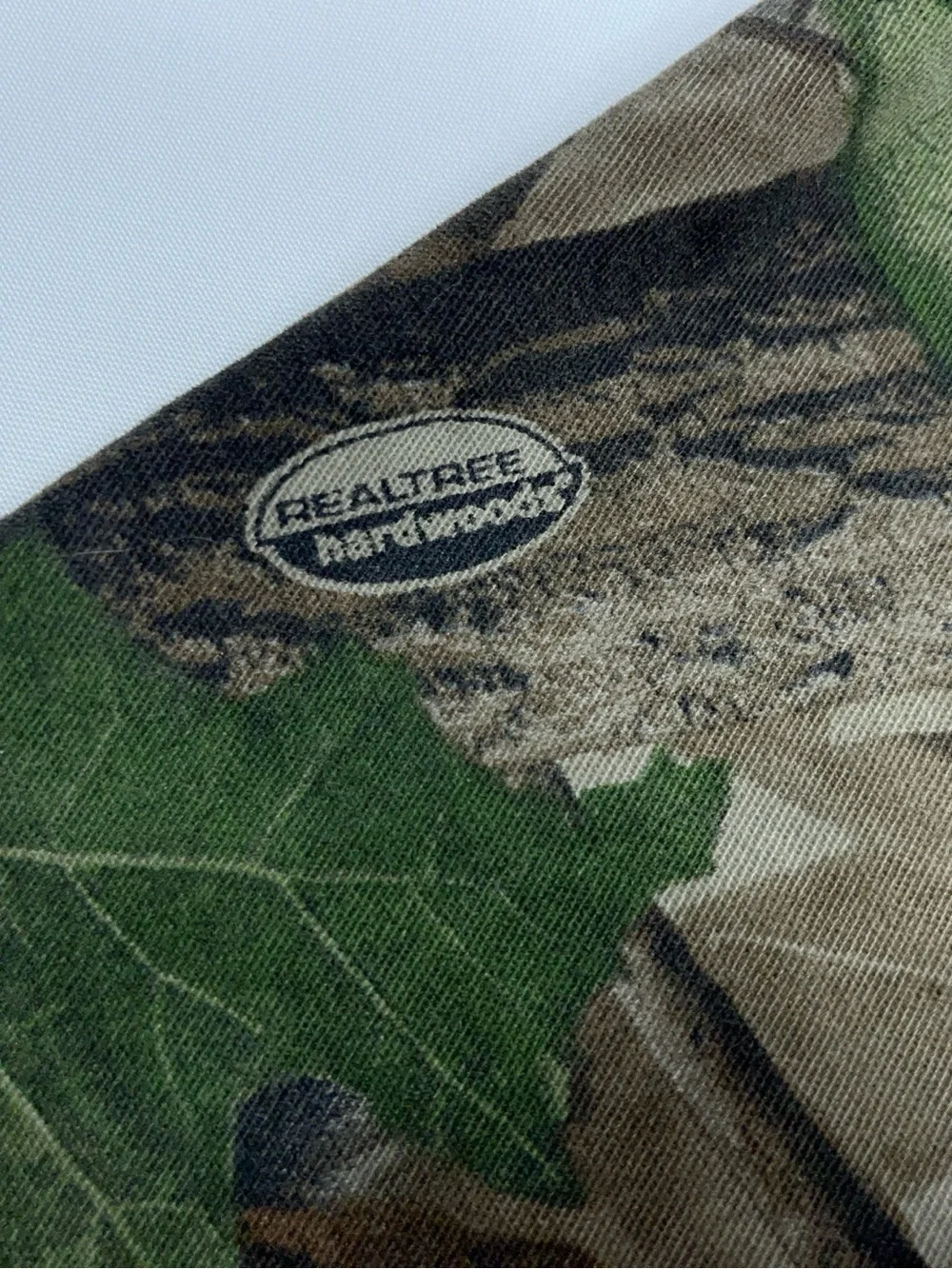 Liberty Realtree Hardwoods Camo Shirt Mens Size Medium Long Sleeve Button Up - Picture 4 of 14